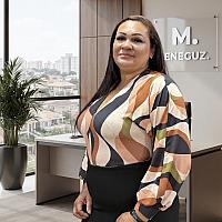 Kelly Cristina Correia Meneguz